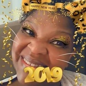 Meet your Posher, Sharon